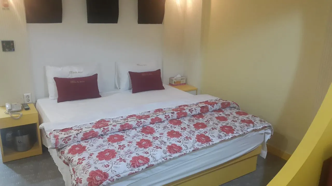 Click 21 Motel Busan
