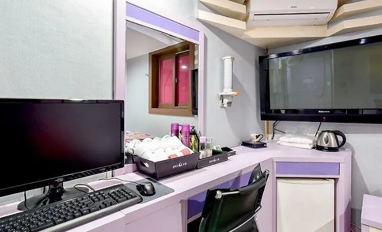 Click 21 Motel Busan
