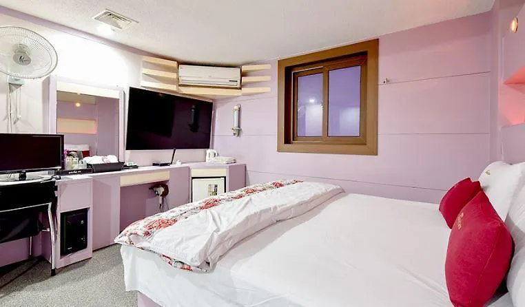 Click 21 Motel Busan 2*,  South Korea