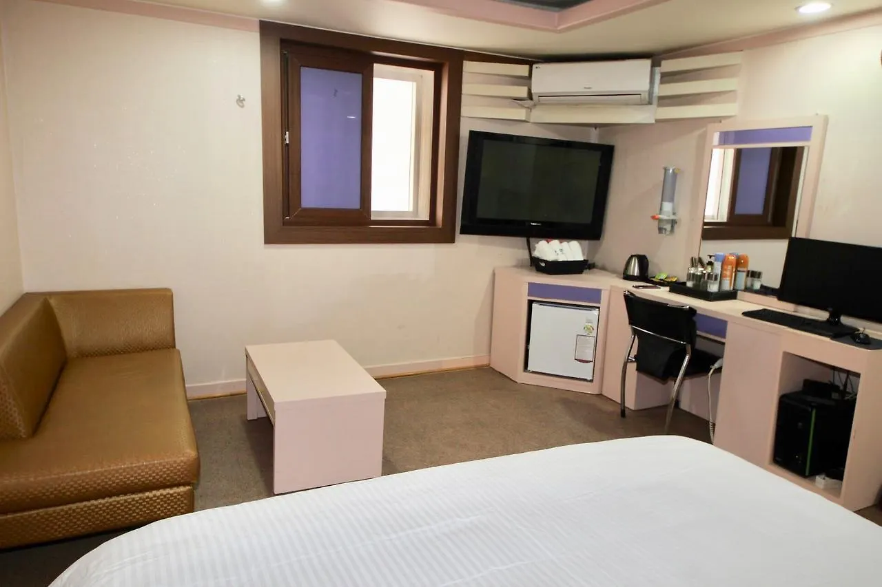 Click 21 Motel Busan
