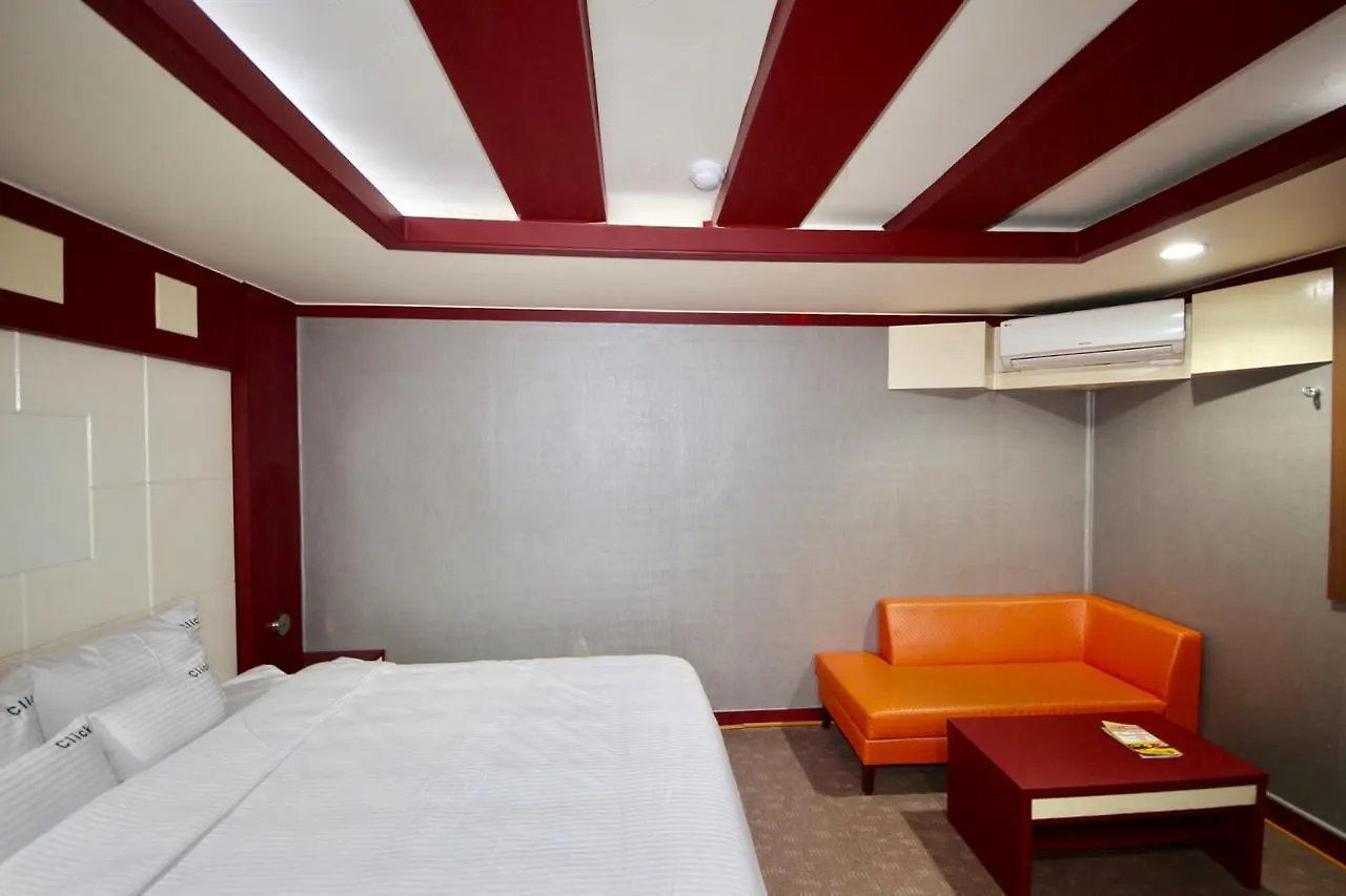 Click 21 Motel Busan